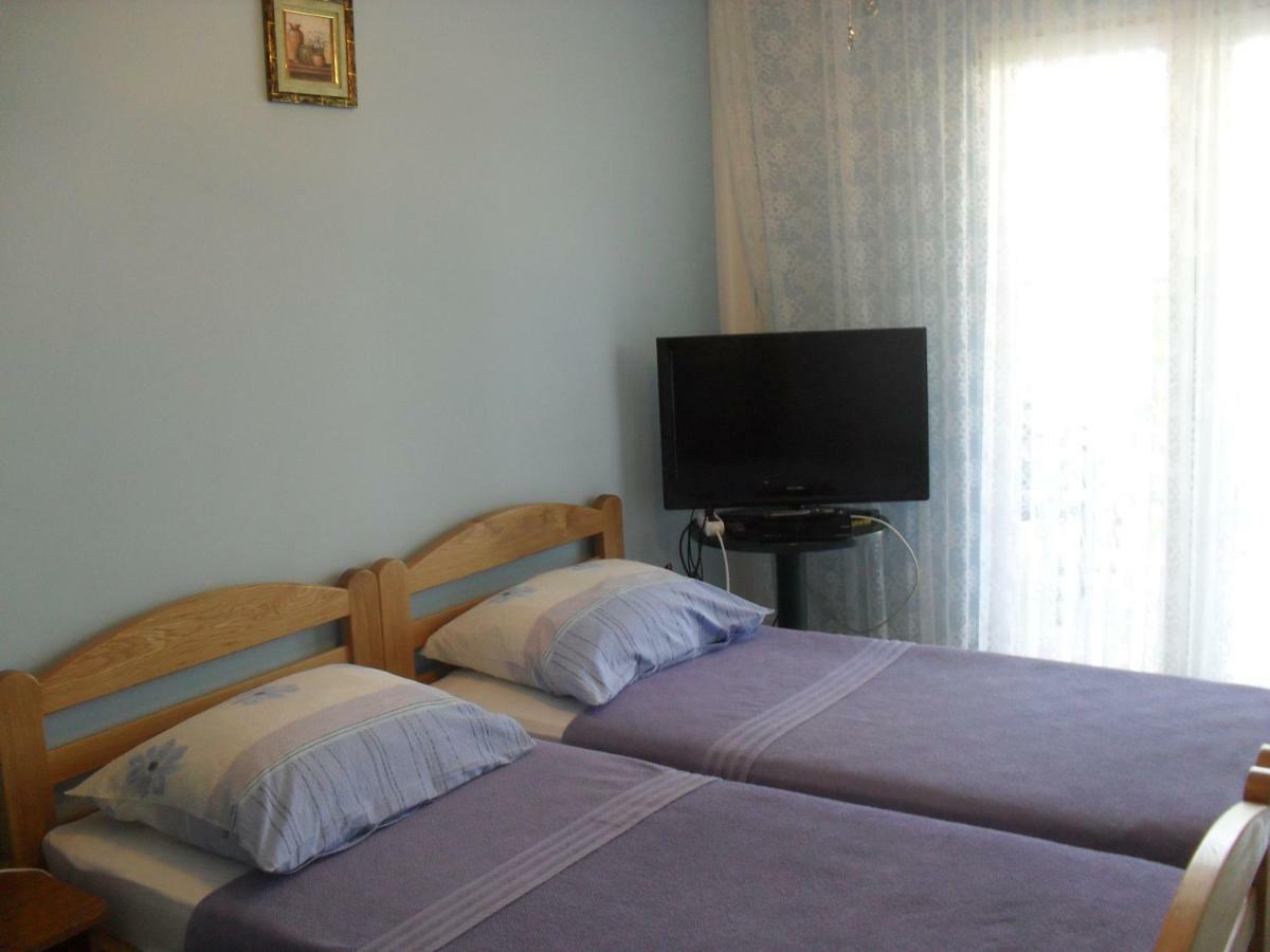 Apartment Zdenka Povljana Exteriör bild